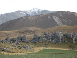 Spectacular scenery along the roads as we came to Castle Hill.