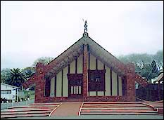 Tamatekapua carved meeting house