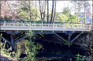 Helmores Lane